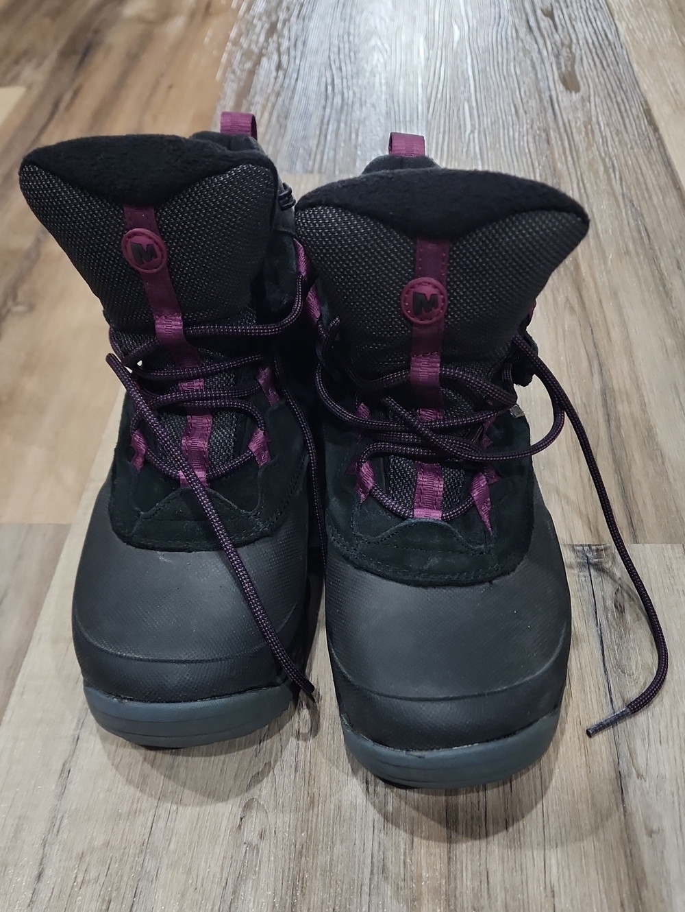 Merrell Womens Black and Purple Winter Boots